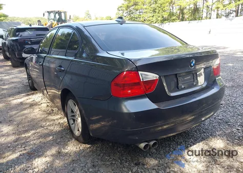 2008 BMW 328 Xi Sulev z USA, uszkodzony, nr VIN WBAVC73518KX90144